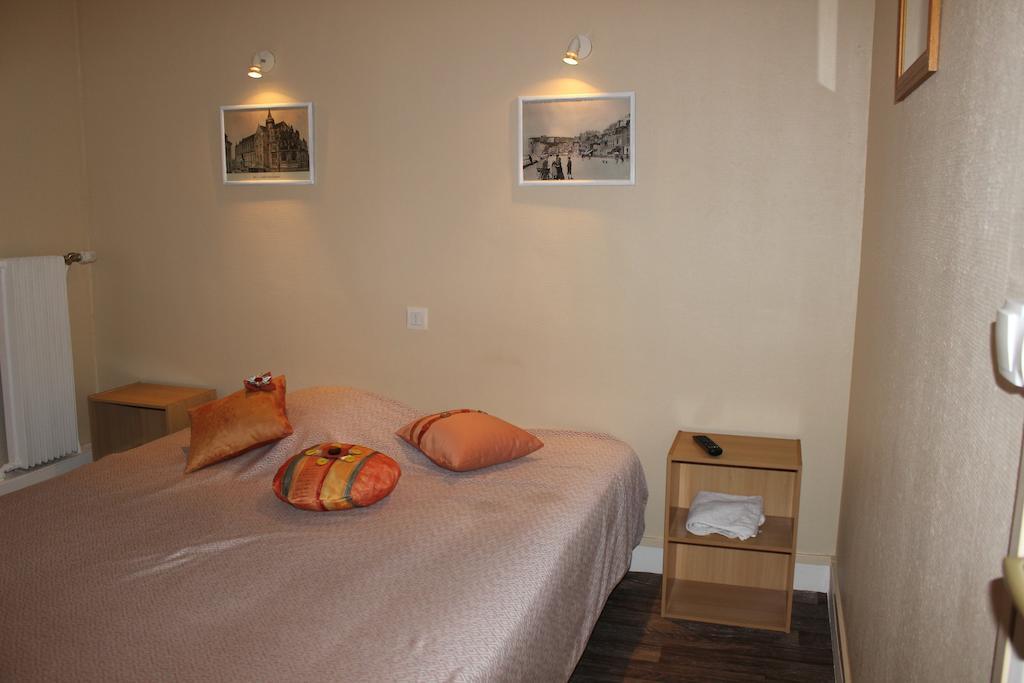 Le Bistro De L'Etoile Hotel Eu (Seine-Maritime) Room photo