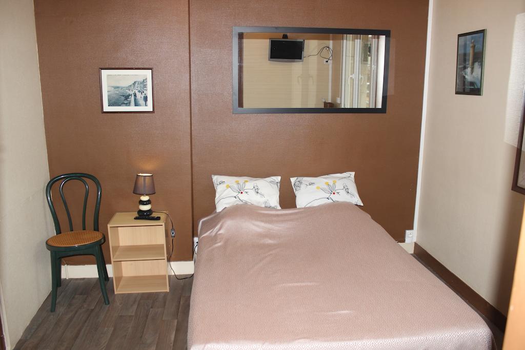 Le Bistro De L'Etoile Hotel Eu (Seine-Maritime) Room photo